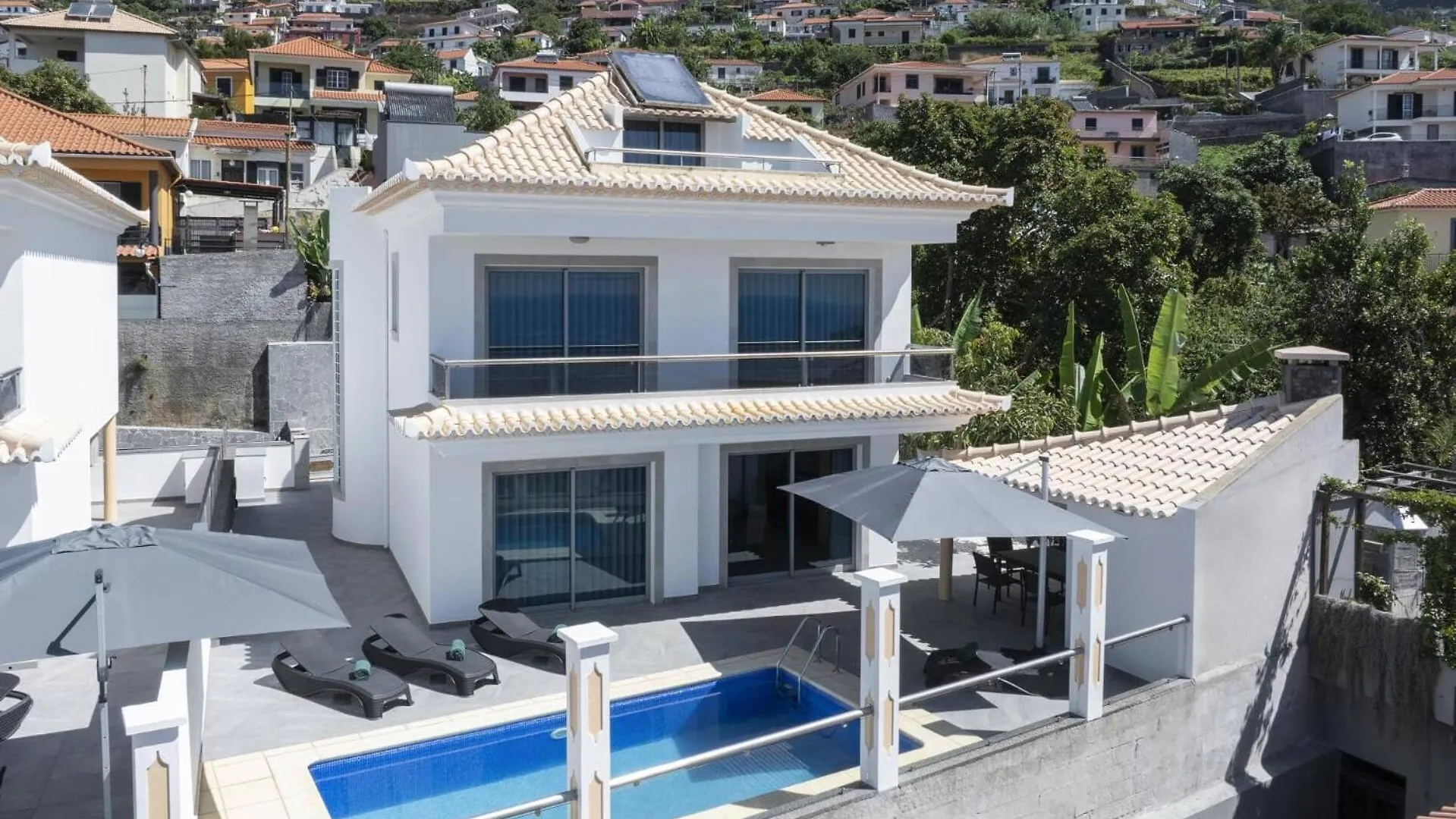 Villa Atlantic Sunrise By Villa Plus 푼샬
