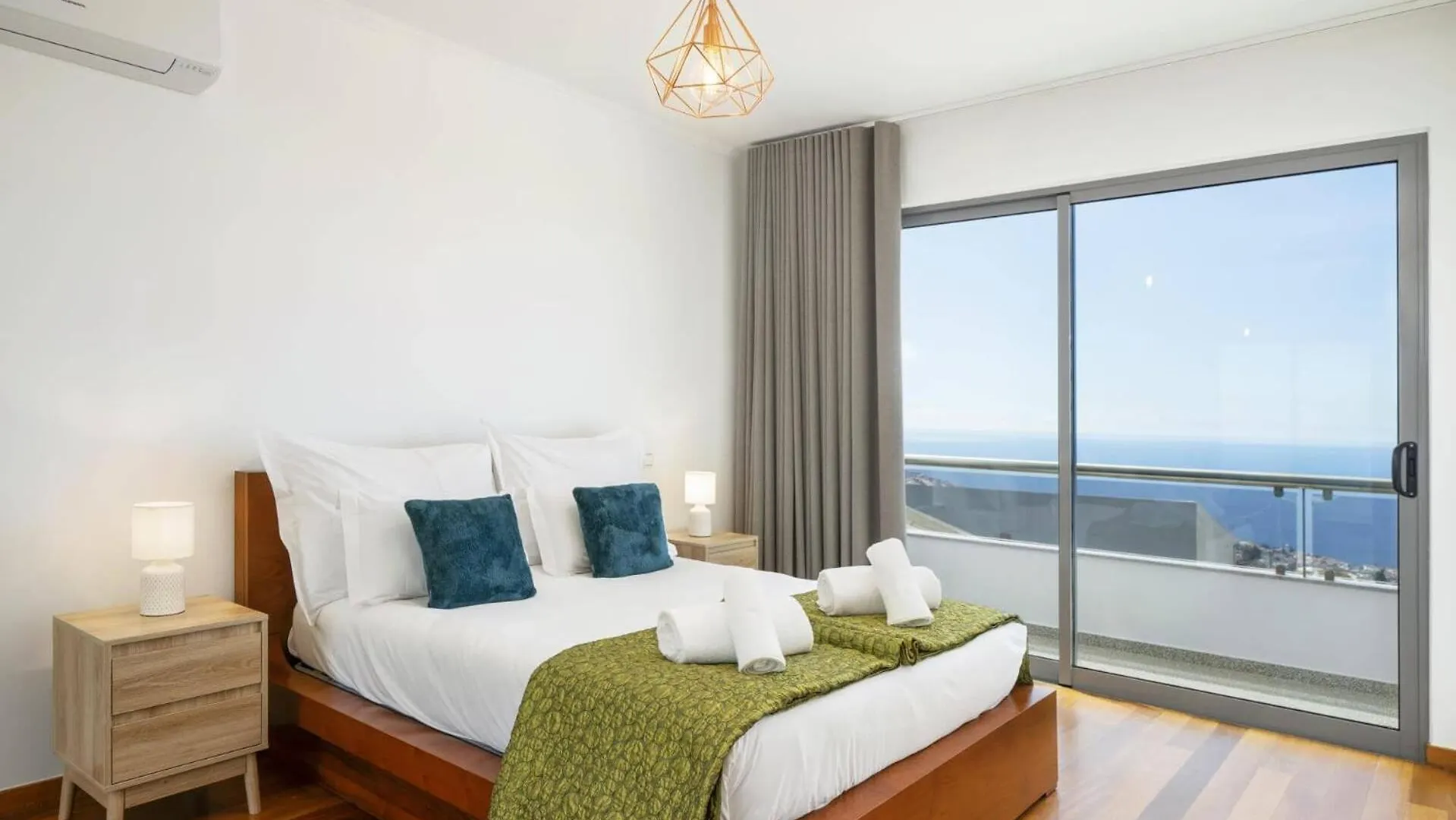 Villa Atlantic Sunrise By Villa Plus Funchal  Portugal